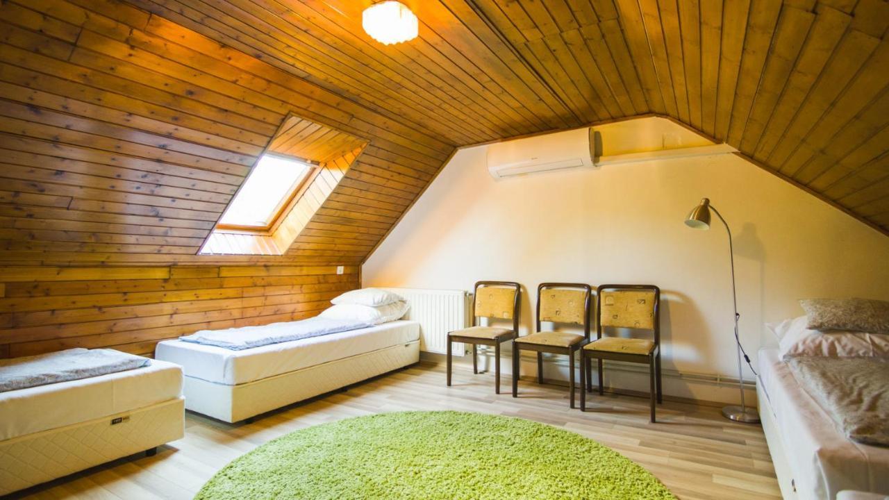 Natura Panzio&Apartmanhaz Orfű Eksteriør bilde
