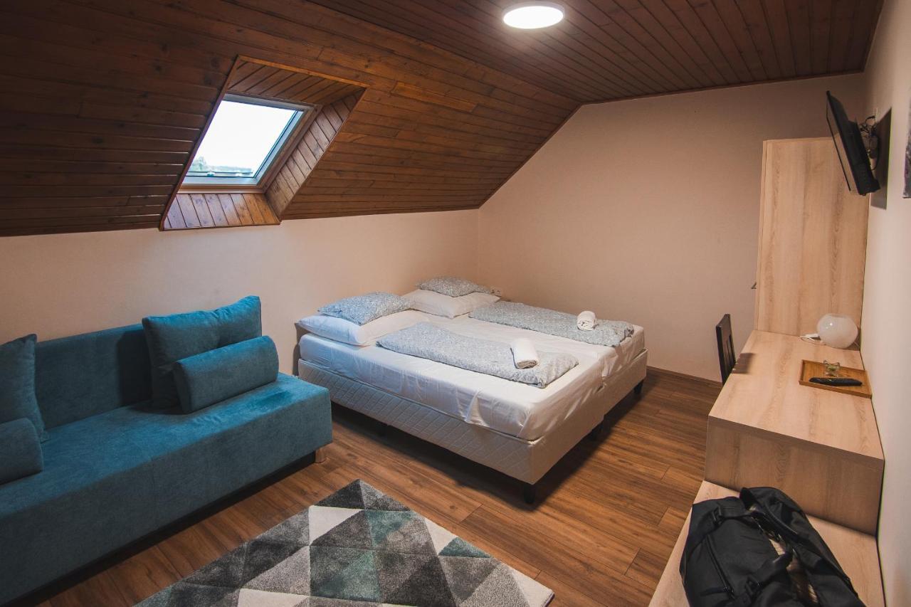 Natura Panzio&Apartmanhaz Orfű Eksteriør bilde